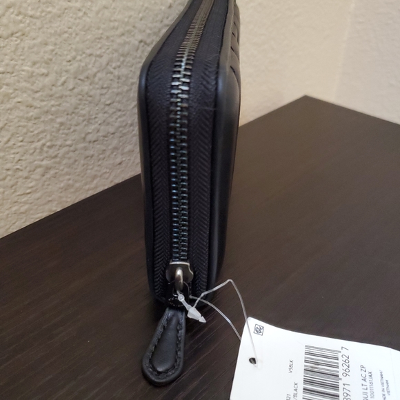 Coach Accordion Zip Around Wallet With Quilting - Picture 3 of 10